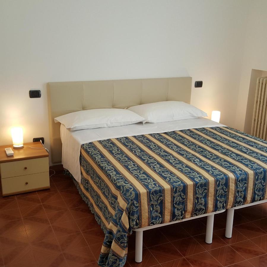 Residence Ducale Rimini Buitenkant foto